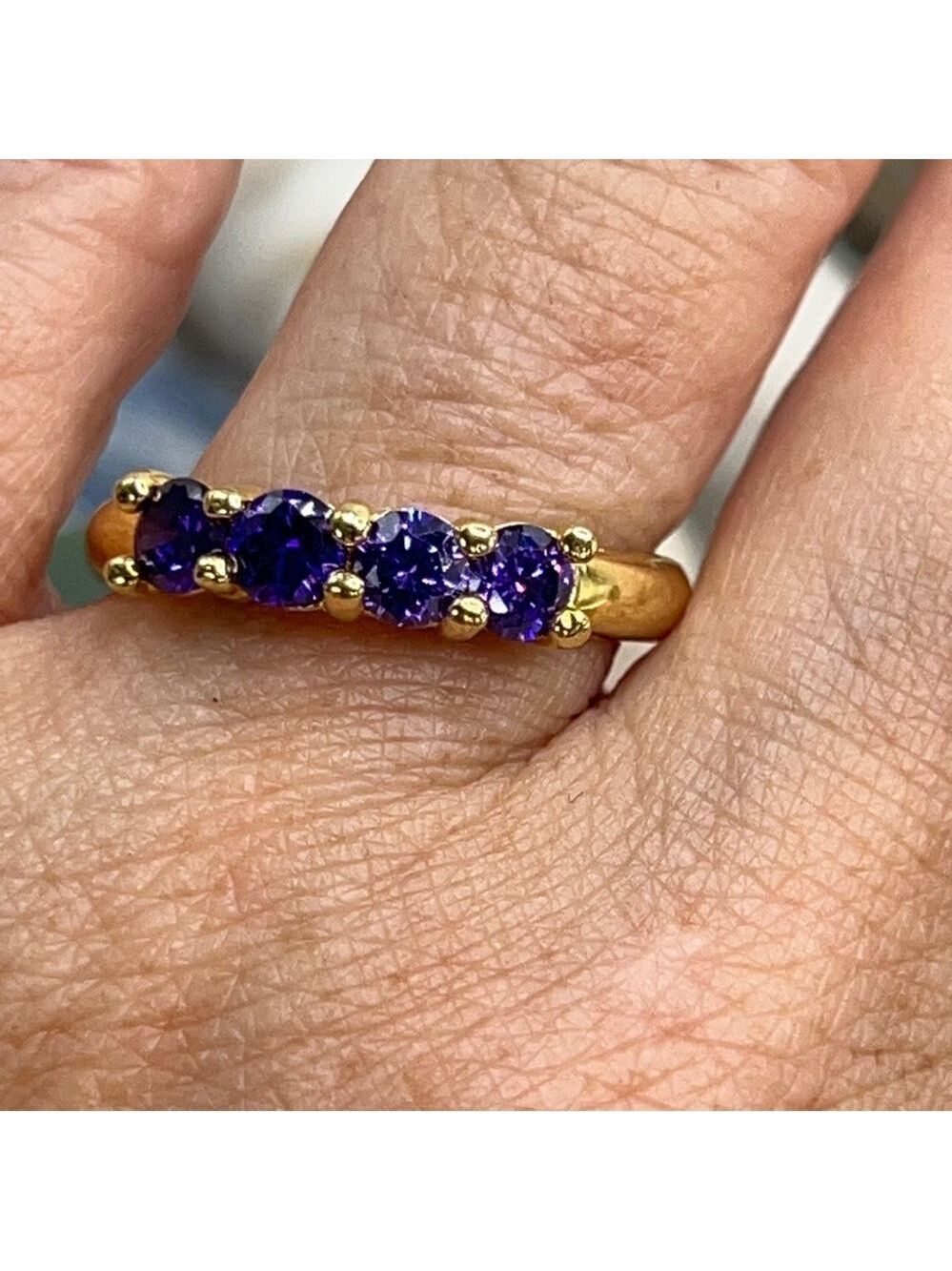 Elegant Gold and Purple Stone Ring